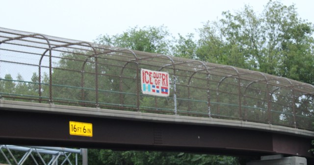 PartisanReposts's tweet card. Popular resistance to ICE’s campaign of repression and terror on the immigrant masses in the United States, in particular immigrant workers, continues to develop in a more militant direction. Not o…