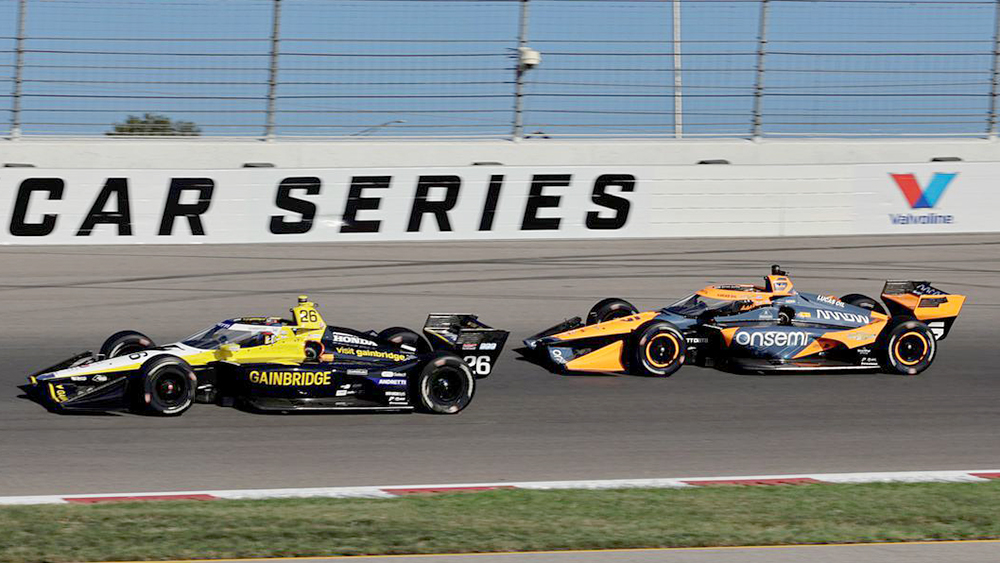 Arlington_GP's tweet card. The NTT INDYCAR SERIES heads to its second oval race of the season this weekend, racing Sunday under the lights at World Wide Technology Raceway (photo).