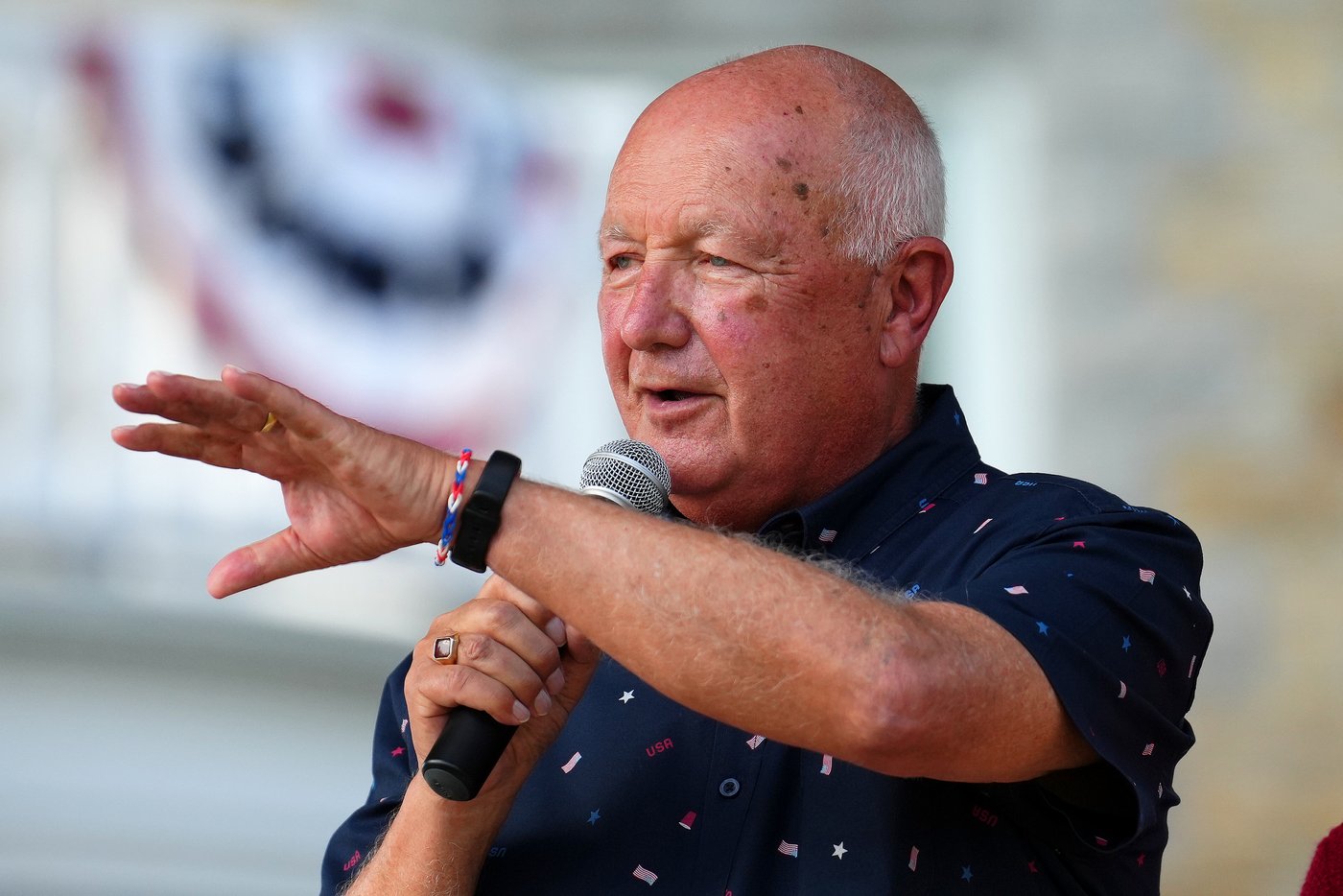 aileenmachell's tweet card. The United States ambassador to Canada says Canadians avoiding U.S. travel and banning American alcohol are among the reasons Donald Trump thinks they are “nasty” to deal with. Pete Hoekstra told a...