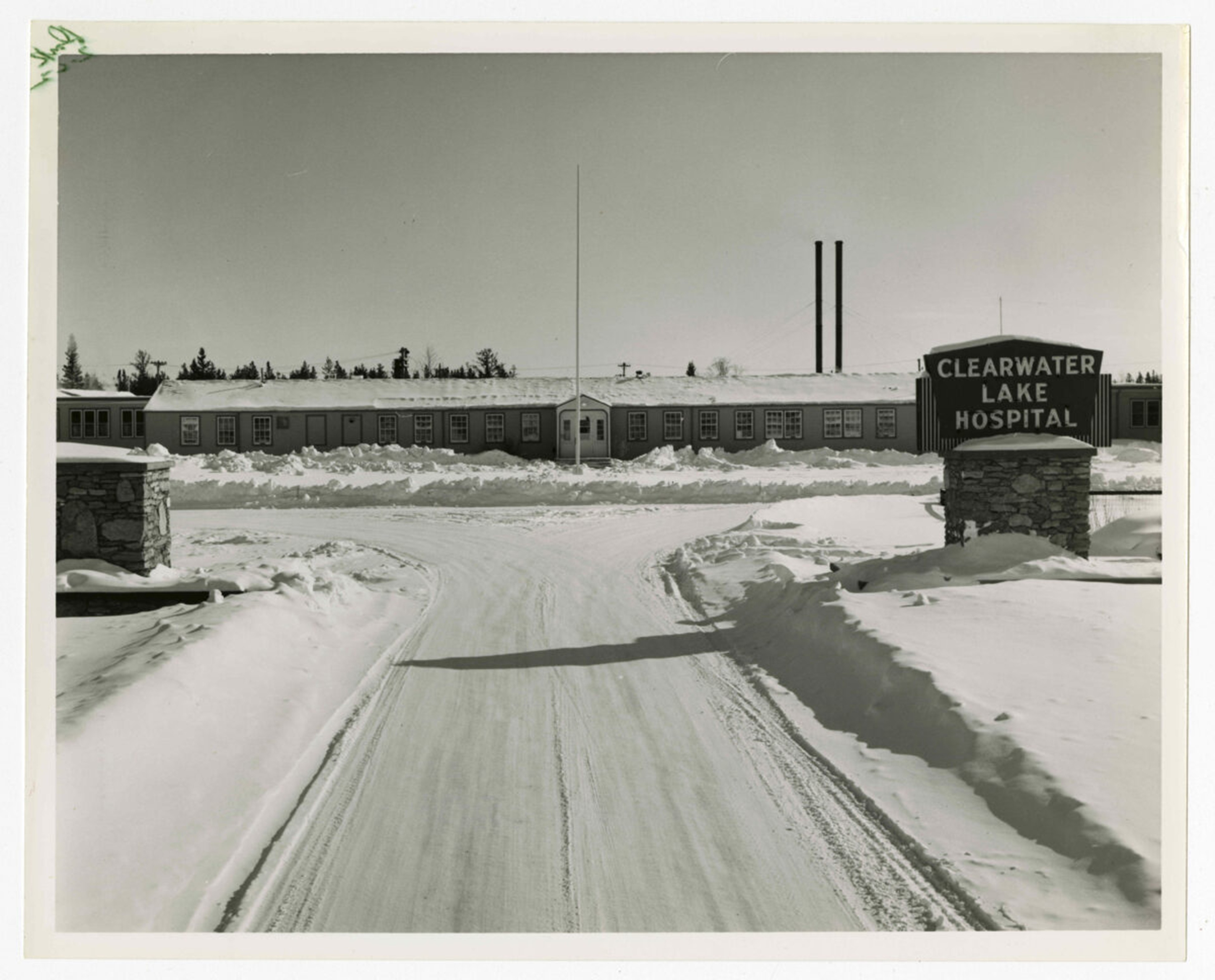 ShekonNeechie's tweet card. Mary Jane Logan McCallumPort Stanley, Ontario, June 2025 Clearwater Lake Indian Hospital, February 1962. Photo by Mr. Don Reynolds from the Sam Waller Museum, PP2014.2.20 On 24 June 2025, the Feder…