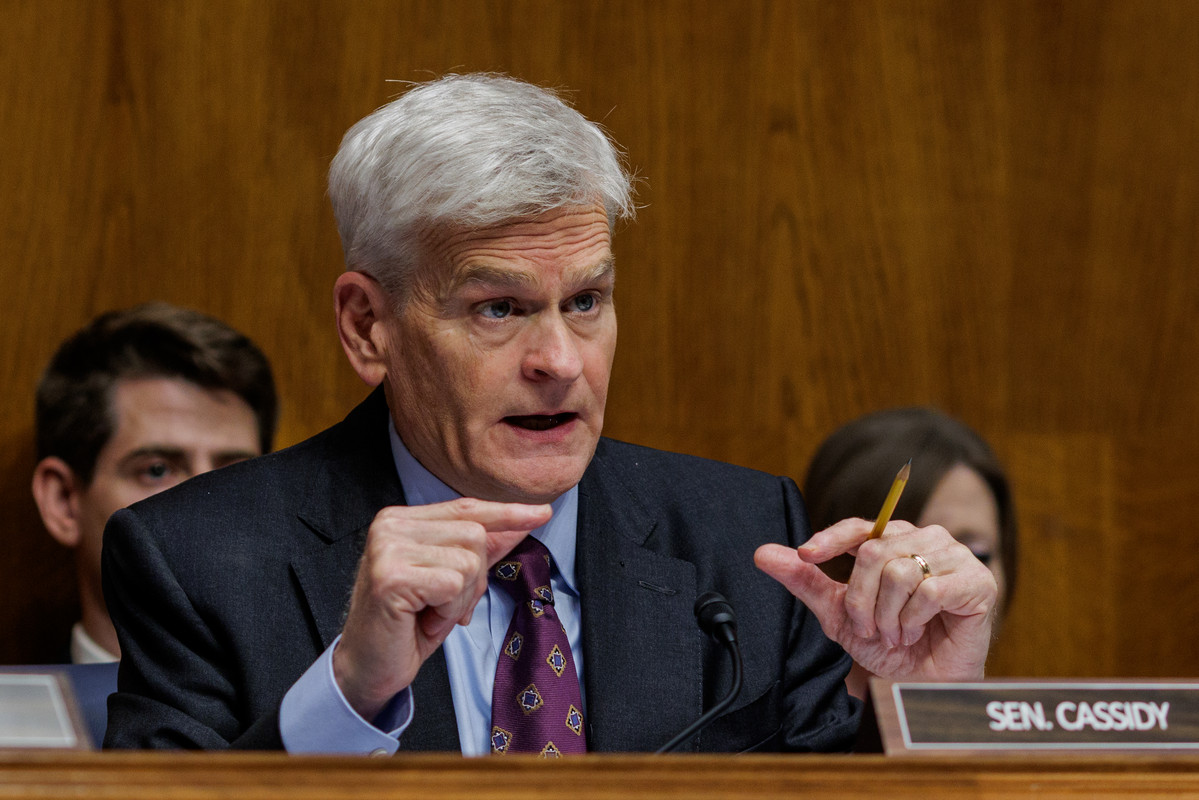 kelhoops's tweet card. The Louisiana Republican said advisers to Health Secretary Robert F. Kennedy Jr. should not meet this week because they lacked appropriate experience.