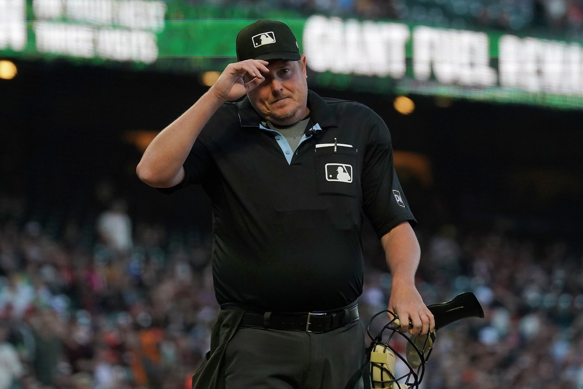 susanslusser's tweet card. Home-plate ump Chad Whitson didn't do the San Francisco Giants many favors Sunday, leading to announcer outrage and an ejection for Justin Verlander. MLB can and should be better.