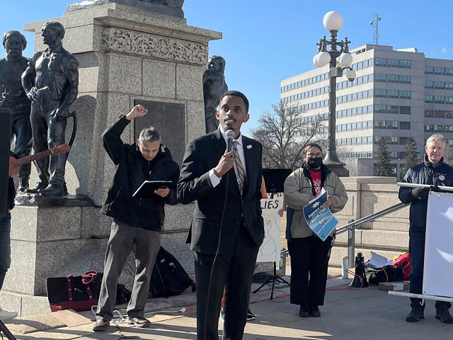 laurenboebert's tweet card. Resurfaced tweets show Minneapolis mayoral candidate Omar Fateh smeared Rep. Lauren Boebert (R-CO) as a “white supremacist."