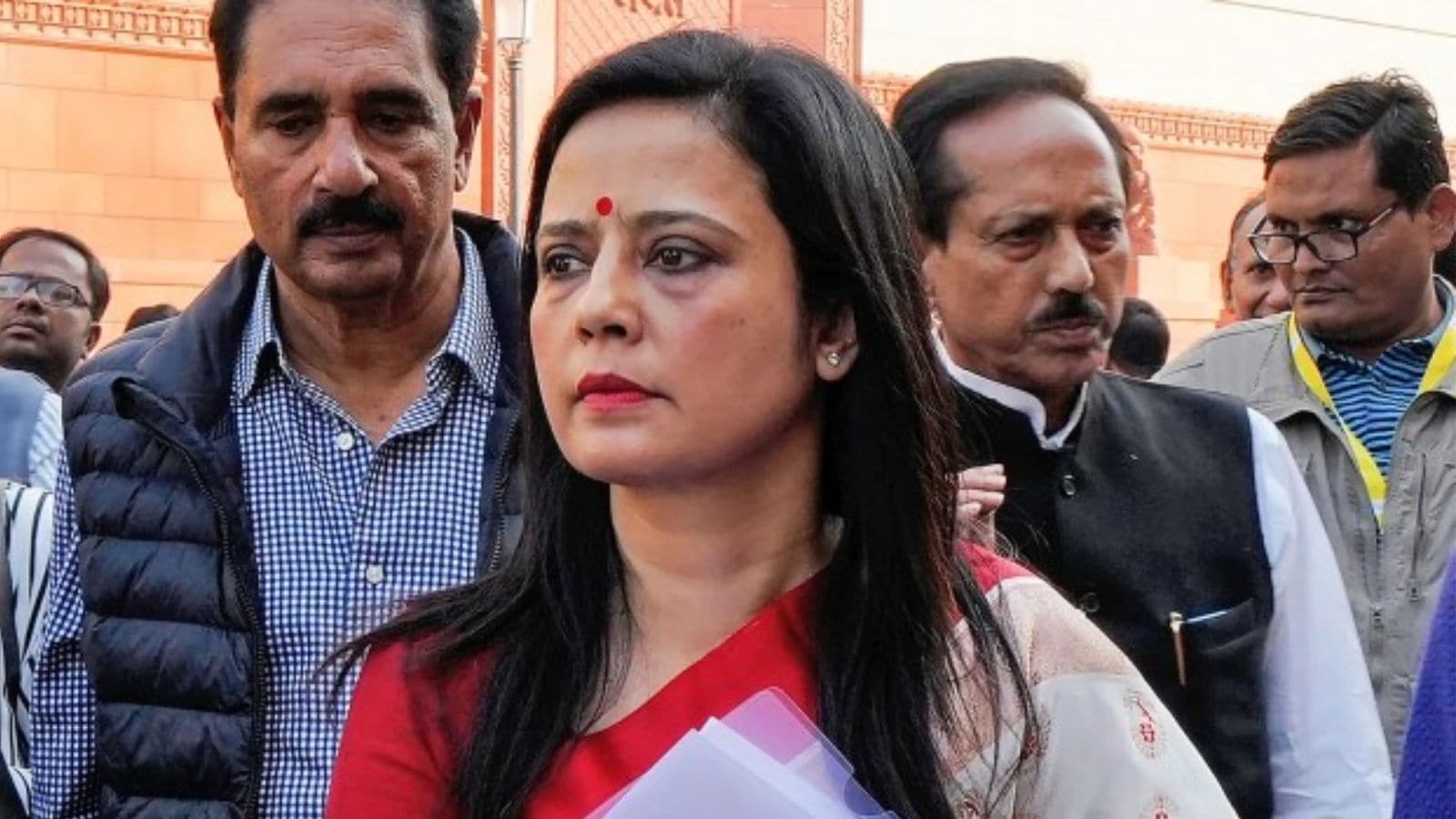 MathewLiz's tweet card. While a habeas corpus petition was filed on Monday before the Chhattisgarh High Court, the Kondagaon police told The Indian Express that the labourers had been freed on Monday evening