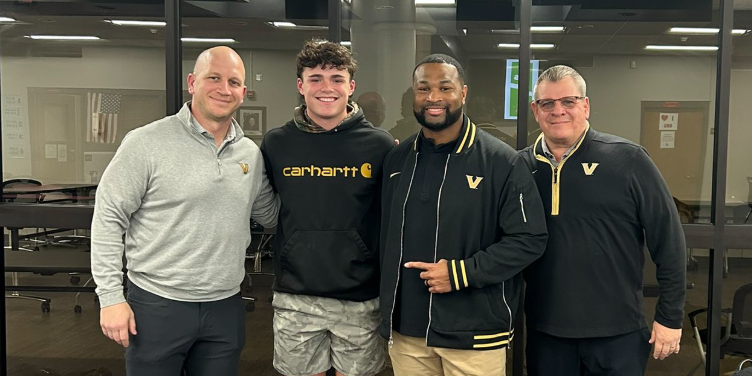 rwweinstein's tweet card. A longtime top target for the Commodores announced his commitment Monday.