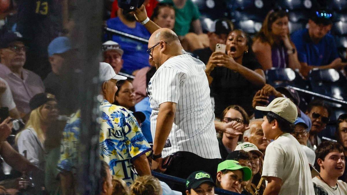 TBTimes_Rays's tweet card. Díaz homers in his next at-bat and said postgame it was a fitting response.