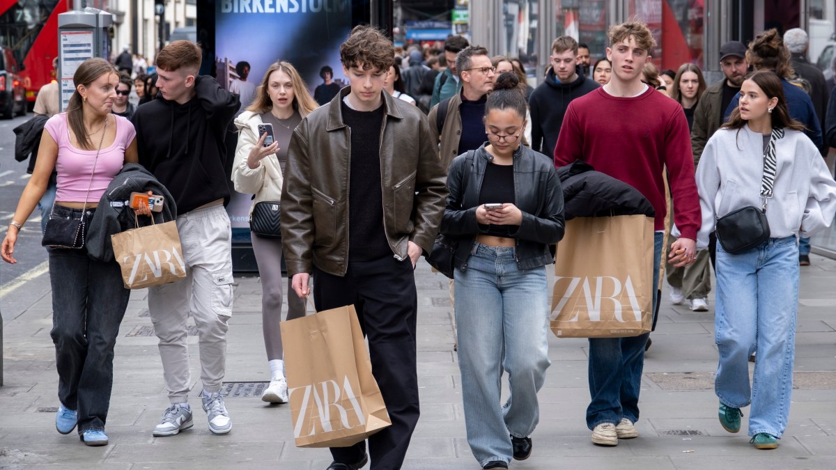 NeilRetail's tweet card. S&P Global’s UK consumer confidence survey for July shows signs of optimism despite a deterioration in the current financial situation