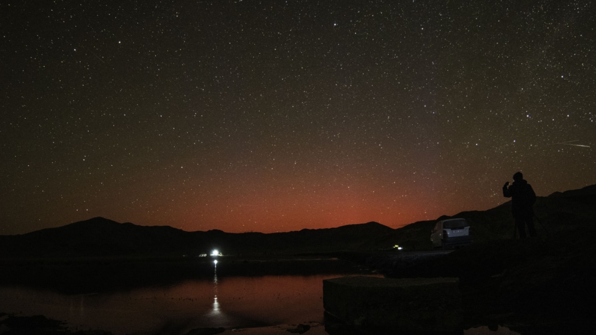 IndiaDST's tweet card. From analog space mission to biggest solar telescope, and glimpses of northern lights, Ladakh is turning into a year-round field lab for India's astronomers, and space scientists.