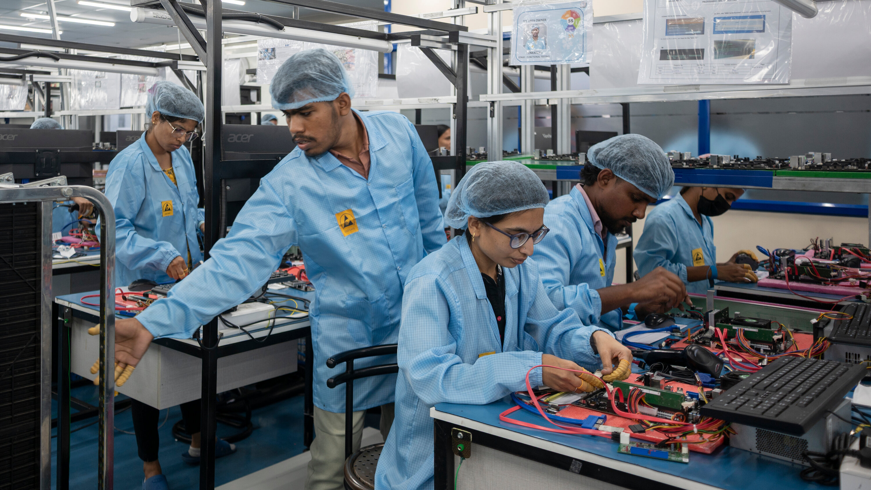 HariNYT's tweet card. India is carving out a new space for Foxconn and other high-end manufacturers, just as President Trump demands American companies do at home.