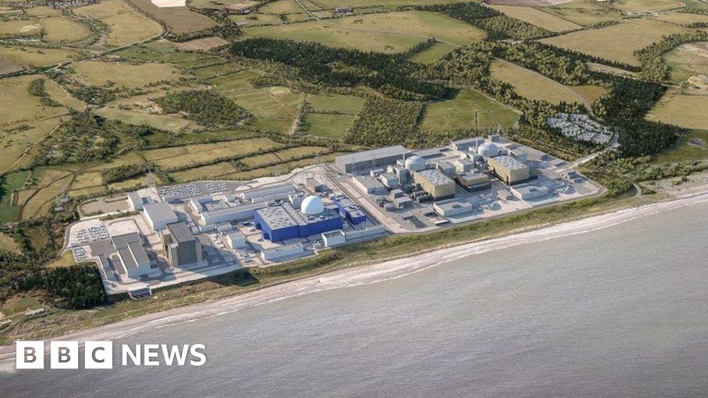 BBCNews's tweet card. The cost of the project is now £38bn - the last official figure was for £20bn.