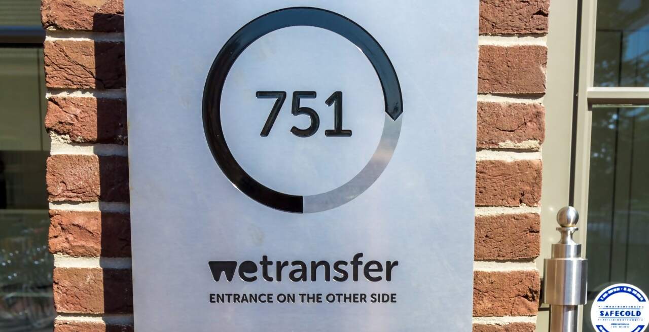TimJ_B's tweet card. The WeTransfer service, used by creatives to transfer their work, is the latest to want to use your work to train AI models. More here.