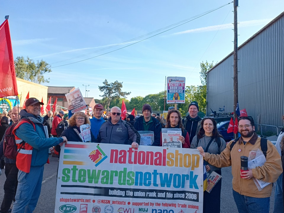 NSSN_AntiCuts's tweet card. The NSSN is supporting the MegaPicket2 to support the striking Unite Birmingham Binworkers this Friday 25th July. The workers are on indefinite strike after facing pay cuts of up to £8,000 a year,...