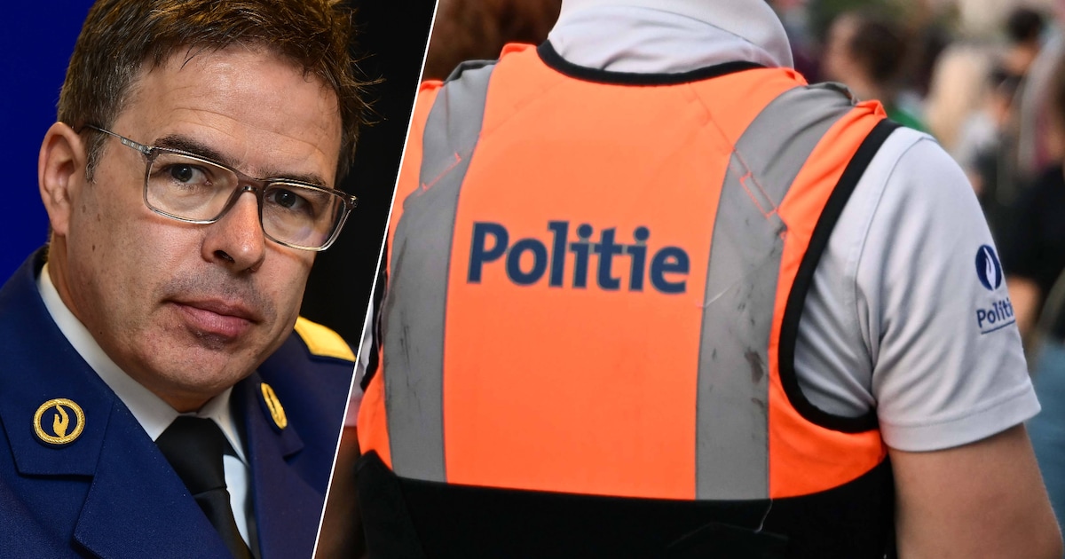 jeroenbossaert's tweet card. In het parlement wordt politiebaas Eric Snoeck vandaag op de rooster gelegd. Want bij de federale politie blijven meldingen binnenkomen van wangedrag onder collega’s. Volgens nieuwe cijfers zijn...