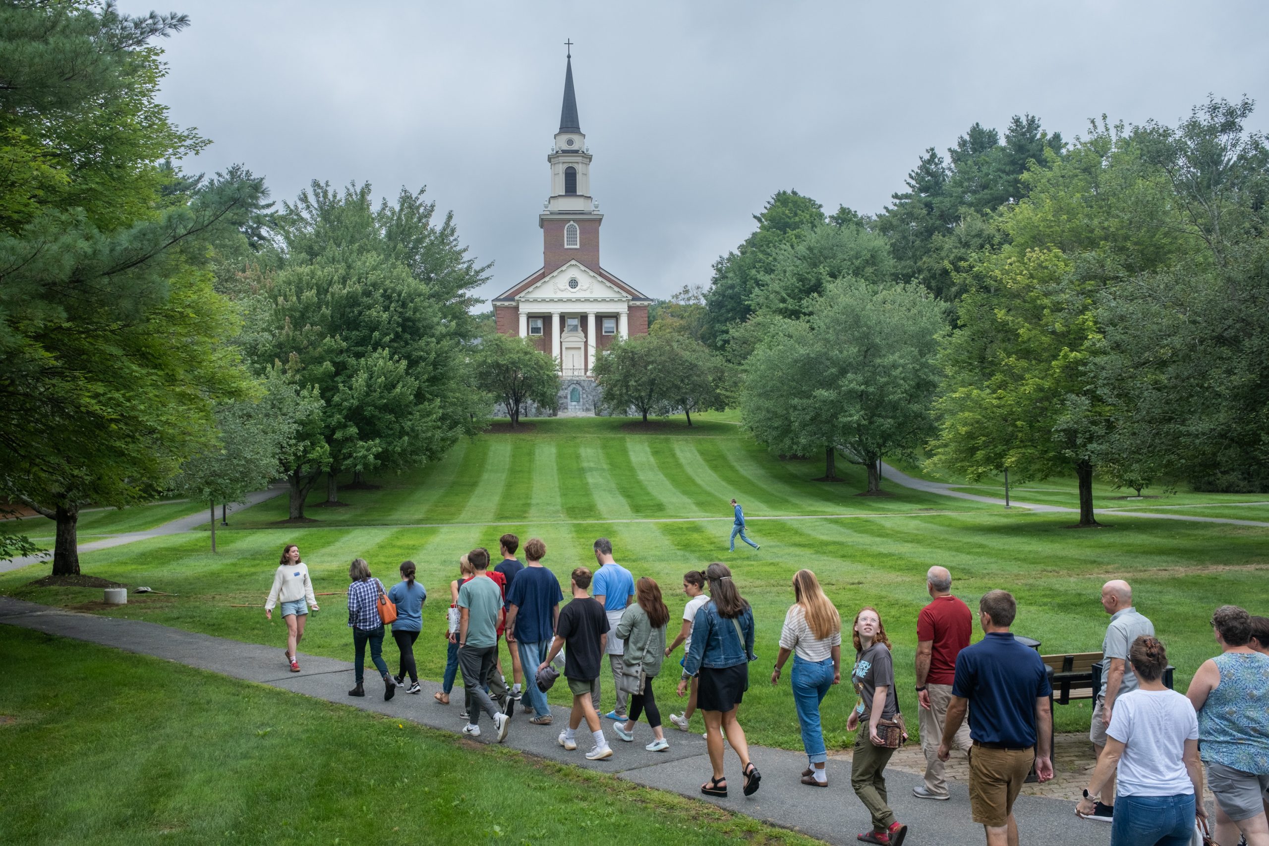 JonMarcusBoston's tweet card. A handful of colleges are starting to designate financial aid specifically for students from middle-income families, who have been slowly but quietly disappearing from campuses.