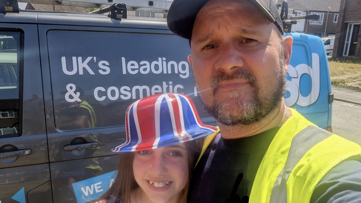 theInfraPM's tweet card. A school has apologised after a 12-year-old pupil was put into isolation for wearing a Union flag dress to ‘culture day’.