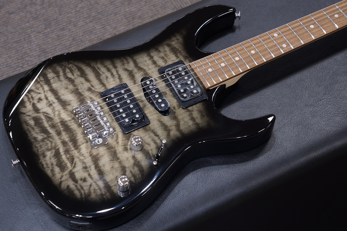 Yamano_Rockinn's tweet card. 黒系／山野楽器／柏店／ヘヴィサウンドからキレの良いカッティングまでH-S-Hピックアップレイアウトが可能にするエントリーモデル！