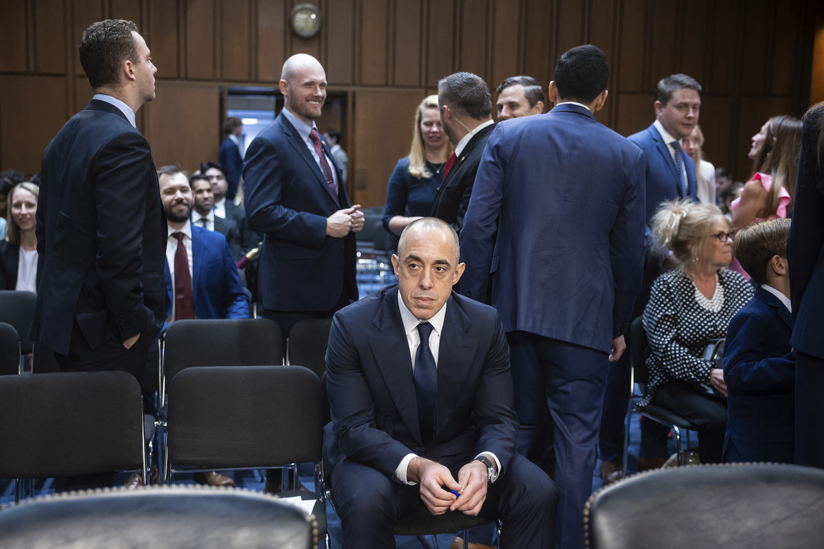 Hailey_Fuchs's tweet card. The nomination of Emil Bove suggests the president is embracing a new kind of judicial pick.