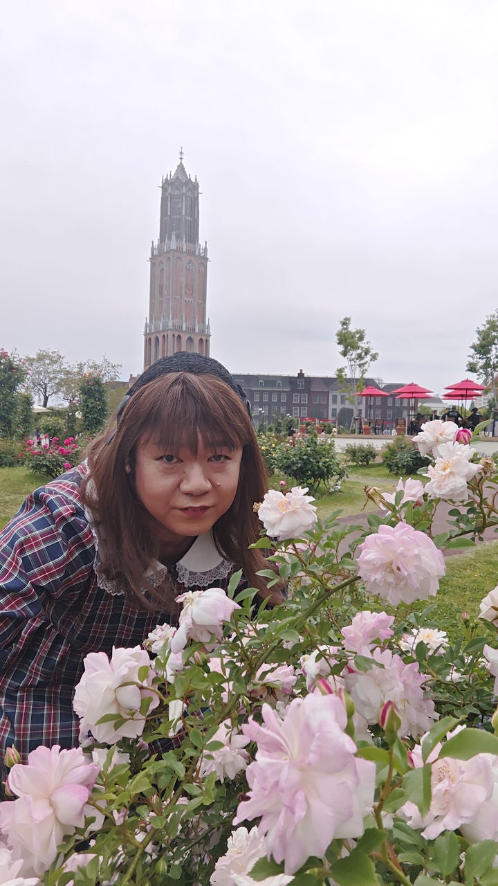 murasaki_tomoko's tweet card.  村崎朋子です。いつもブログをご覧いただきありがとうございます。  ①の続きです。  翌日  ＧＷなので、いつも以上に人が多いハウステンボス 『疾風』も２００…