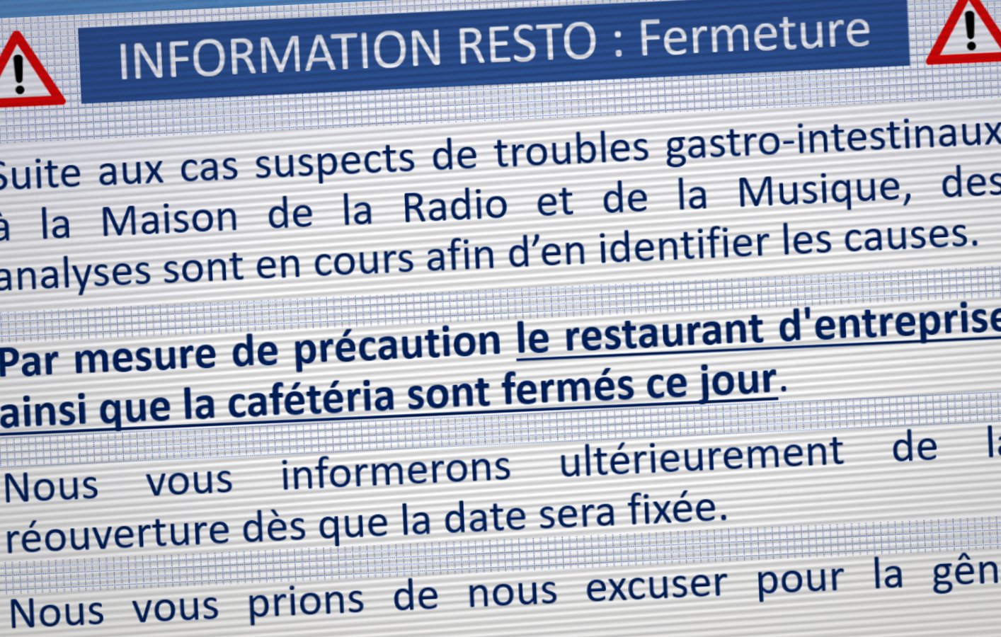arretsurimages's tweet card. Mi-juillet, "plus de cent" salarié·es de la Maison ronde sont tombé·es malades du jour au lendemain. Une enquête de l'ARS a été menée, mais dix jours plus tard, le mystère demeure entier.