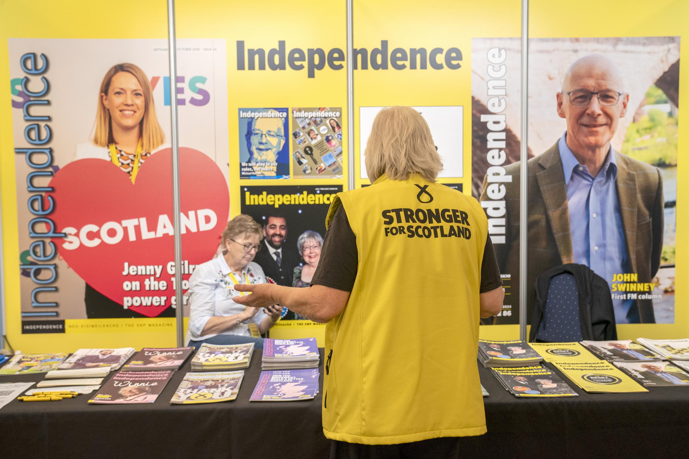 laura_pollock_'s tweet card. Despite campaigning hard for a Yes vote in 2014, the experience of the national question since has been far from inspirational