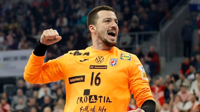 miguelroan1's tweet card. Filip Ivic, portero internacional croata, ve rescindir su contrato de manera fulminante por el Vojvodina tras asistir a un festival ligado a la ultraderecha
