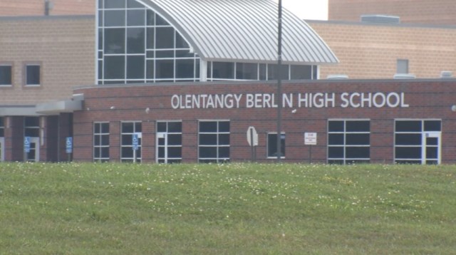 stephkuzy's tweet card. DELAWARE, Ohio (WCMH) – An Olentangy Berlin High School coach has resigned after facing allegations he sent inappropriate messages to a former student. Olentangy Berlin High School girls wrestling …