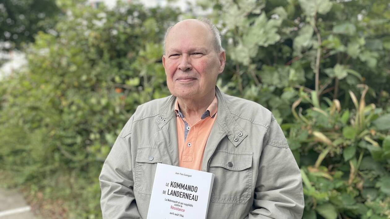 PriolG's tweet card. Jeudi 10 juillet 2025, l’historien Jean-Yves Guengant sortira en librairie Le Kommando de Landerneau. Cet ouvrage, réalisé à partir d’archives et de procès-verbaux, retrace l’histoire et les compos...