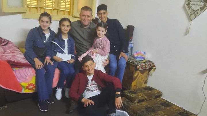yaser2082008's tweet card. I am writing to you in a time of dire need, seeking your compassionate assistance fo… Roba Ayyad needs your support for Help my Uncel’s family , BE THE CHANGE