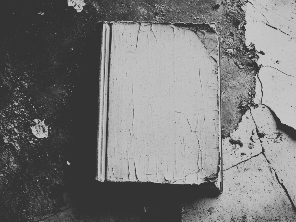 NineArchesPress's tweet card. Julia Webb’s The Telling (Nine Arches Press) is not so much a poetry collection as it is a beautifully damaged house you wander through in a dream. Every room
