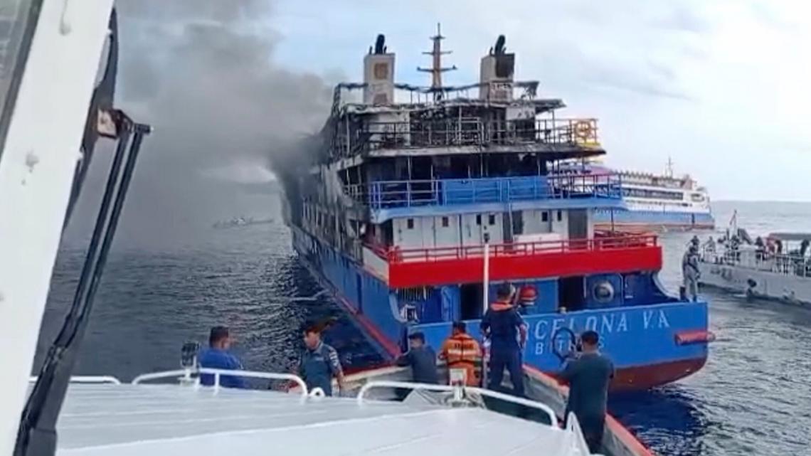 ianhillmedia's tweet card. The ferry’s manifest initially registered only 280 passengers and 15 crew members, but hundreds of additional people appear to have been on the boat.