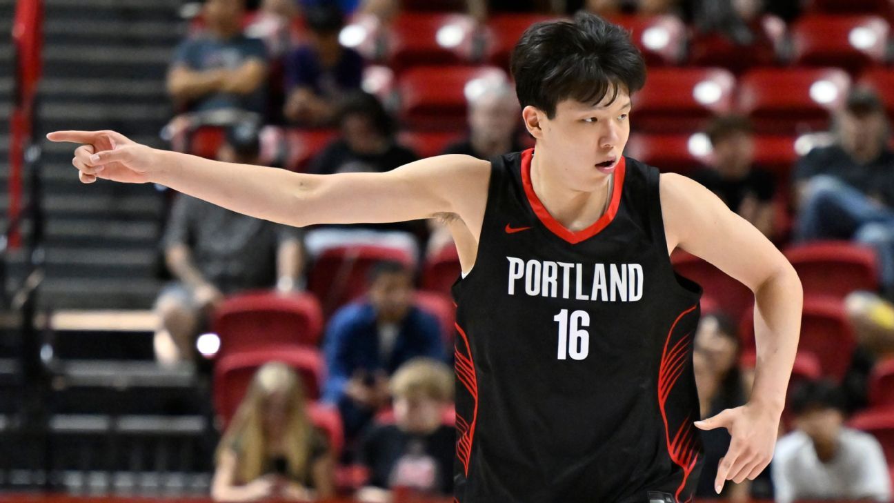 ArtTakesNote's tweet card. What are league insiders buzzing about at 2025 NBA summer league in Las Vegas?