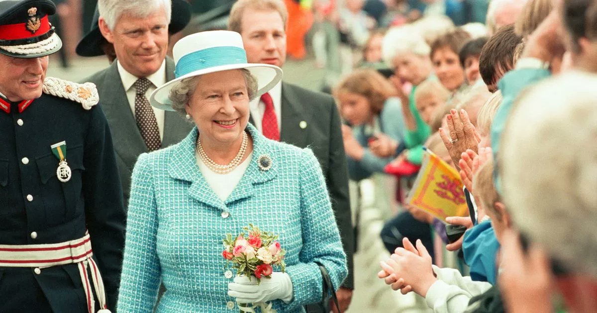 ScotExpress's tweet card. Guests will be able to walk through the exhibition of around 200 items of clothing worn by the Queen throughout her life detailing the story and her role in the creation of her iconic wardrobe