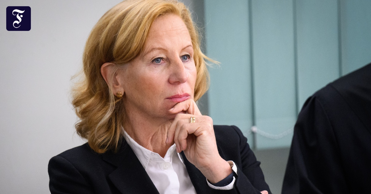 faznet's tweet card. Die fristlos gekündigte RBB-Intendantin Patricia Schlesinger hat eine neue Aufgabe gefunden. Bei der Agentur Stella Circle soll sie Führungskräfte beraten. Ihr besonderes Fachgebiet: Krisenkommunik...