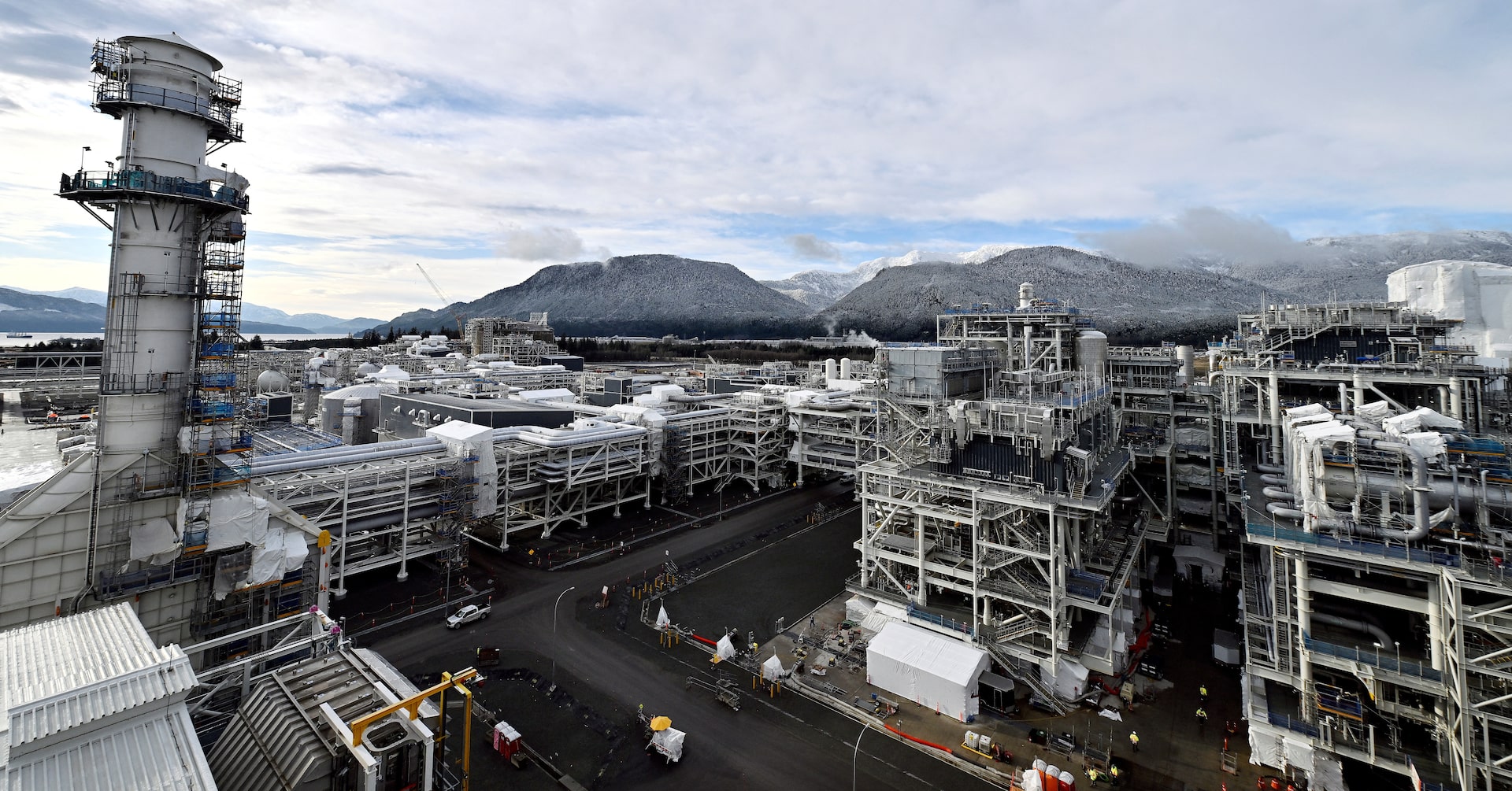 LoveisThicker's tweet card. Canada's first-ever LNG export cargo has been shipped from the country's Pacific Coast en route to Asia, a spokesperson for the Shell-led LNG Canada said on Monday.