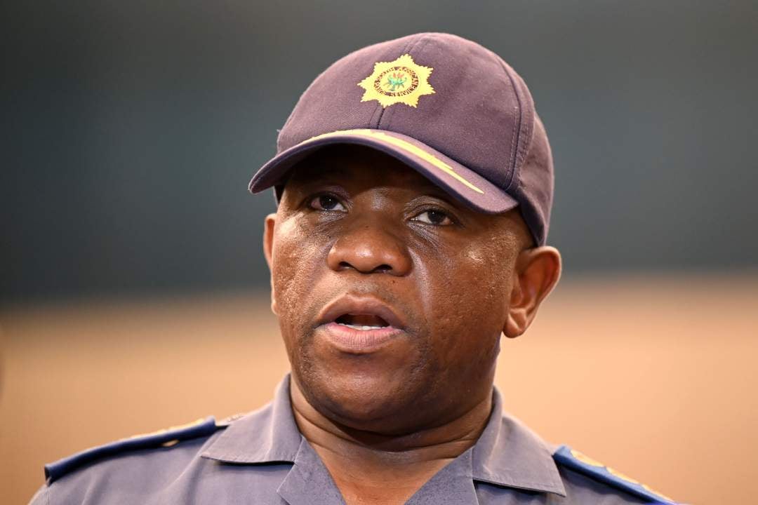 AndiMakinana's tweet card. As Parliament looks into KwaZulu-Natal police commissioner Lieutenant General Nhlanhla Mkhwanazi’s allegations of corruption in the South African Police Service, alarm bells have been sounded over...