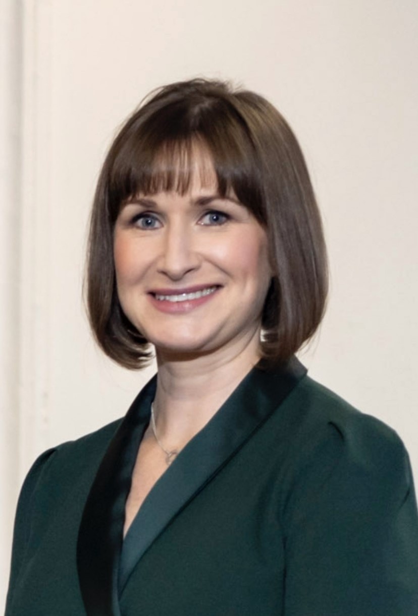rte's tweet card. RTÉ News is pleased to announce the appointment of journalist, Petula Martyn, as Mid West Correspondent. Petula will be reporting and providing analysis across RTÉ News platforms on social, economic,...