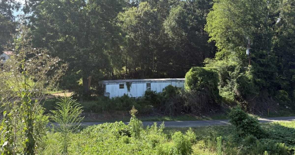 SchlFinance101's tweet card. We were motoring along a leafy stretch of road in rural Alabama that my mother-in-law has dubbed “the valley of death.”