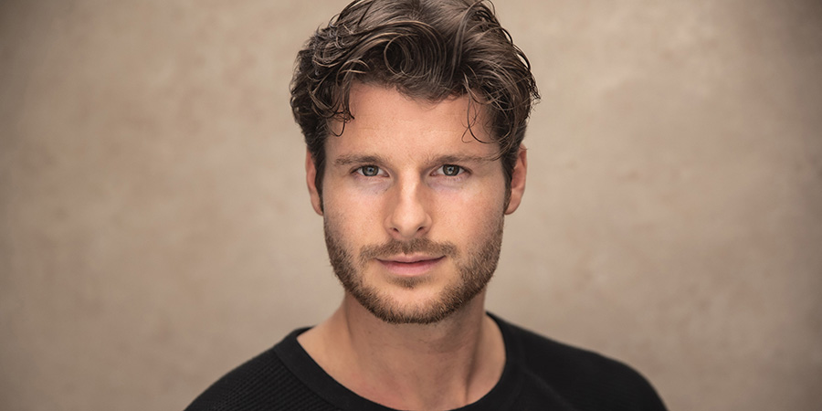 georgeturneruk's tweet card. George Turner is an actor and crew member.