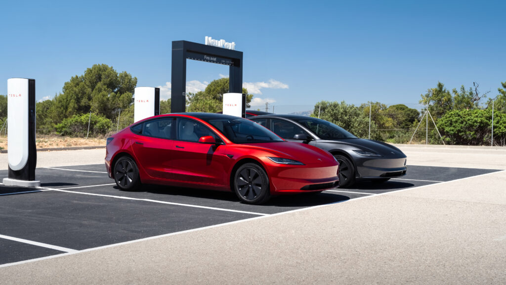EVChargStations's tweet card. Tesla just hit another milestone — the installation of 3,000 Supercharging stations in North America. That's roughly 40% of the network's total size.