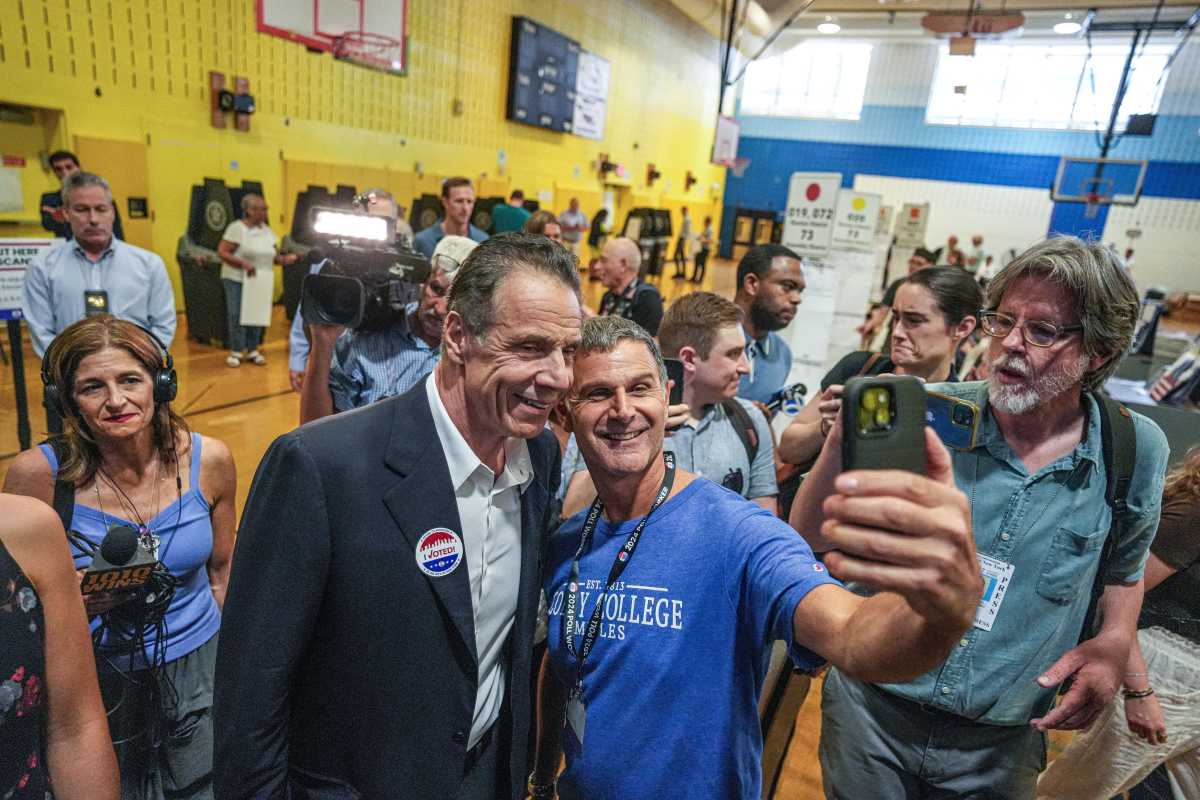 amNewYork's tweet card. Former Gov. Andrew Cuomo reentered the New York City mayor’s race as an independent candidate last week after suffering a double-digit loss at the hands of