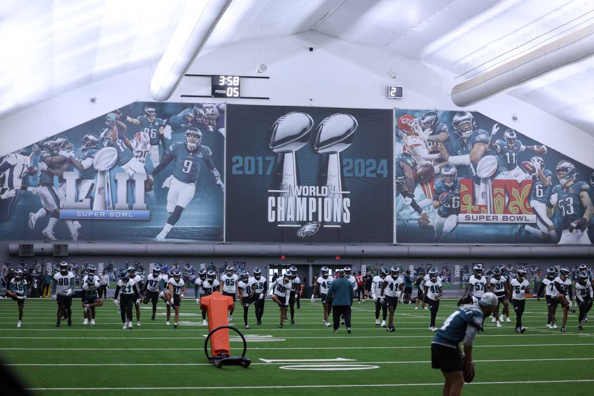 PhiladelphiaSN's tweet card. The Philadelphia Eagles recently unveiled their shiny new Super Bowl championship rings. Each piece of jewelry gleaming bright with 145 dazzling diamonds,