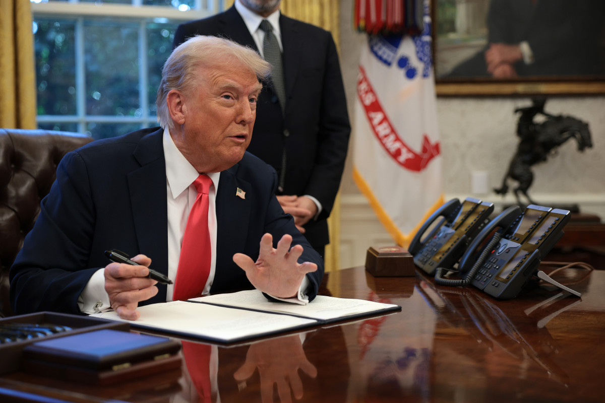 jordanwolman's tweet card. Ag committee lawmakers and farmers are closely watching how Donald Trump’s next tariff moves could impact their markets and production plans this year.