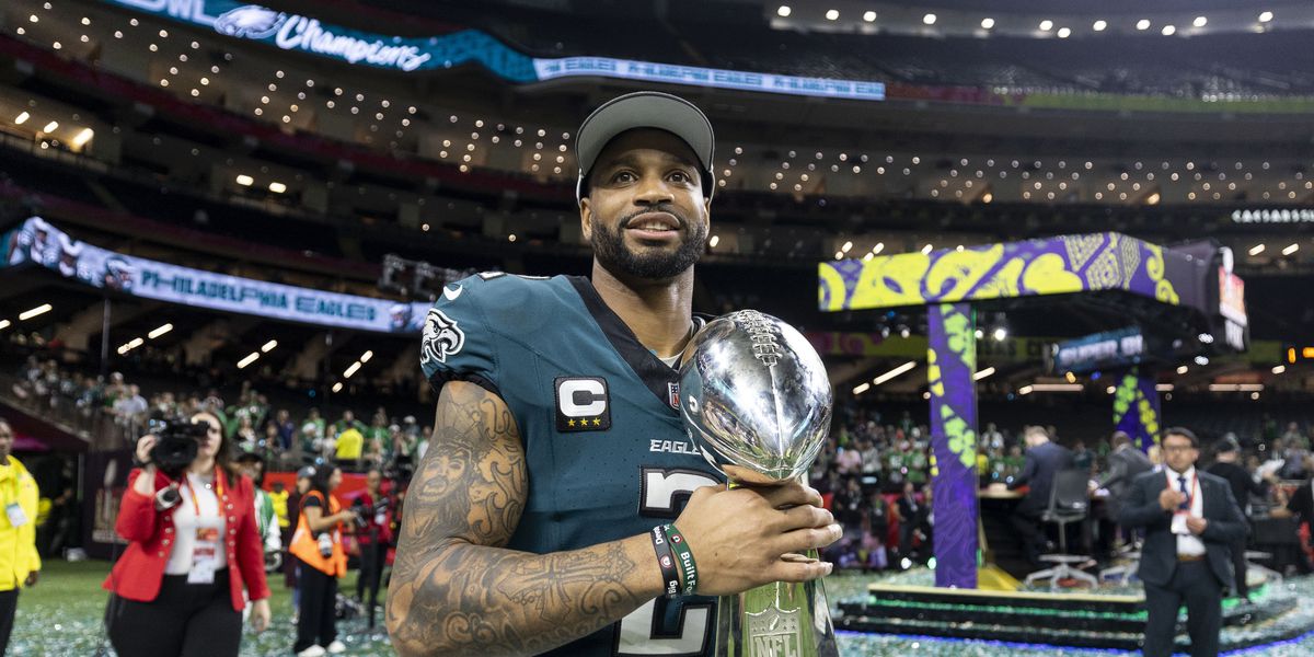 _Ryland_B's tweet card. Need a Super Bowl-winning culture? The Steelers know a guy — or 10.