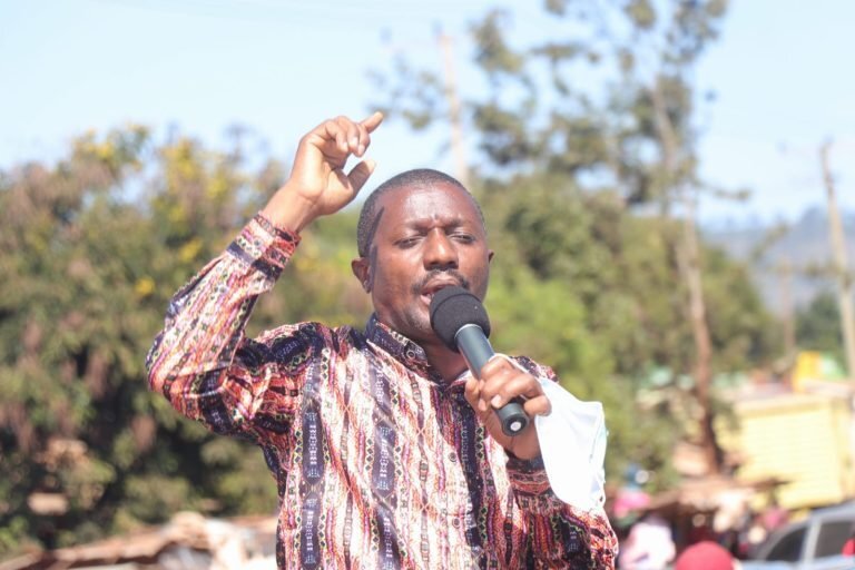 K24Tv's tweet card. Makueni County Senator Dan Maanzo has launched a scathing attack on President William Ruto’s administration, accusing it of