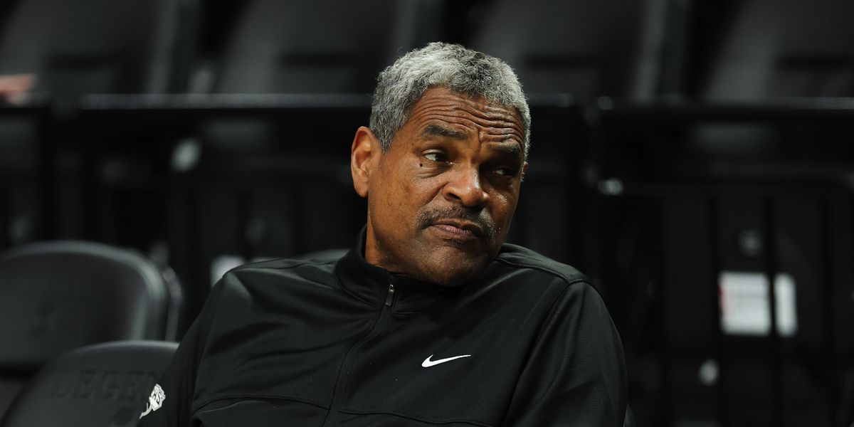 ptknicksblog's tweet card. Between the Knicks’ new coach, Mike Brown, their new bench additions, Jordan Clarkson, and Guerschon Yabusele, and the intriguing play of some of the youngsters at Summer League, fans have had a...