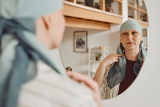 oncopole's tweet card. Une équipe de recherche de l’Université McGill dirige un projet pilote qui facilite le retour au travail des survivants et survivantes du cancer. Le programme, qui porte sur un aspect de la guérison