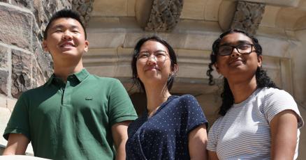 TorontoStar's tweet card. Four TDSB students graduated with perfect marks. Here’s what they say about AI, cellphones in class and learning in the digital era.