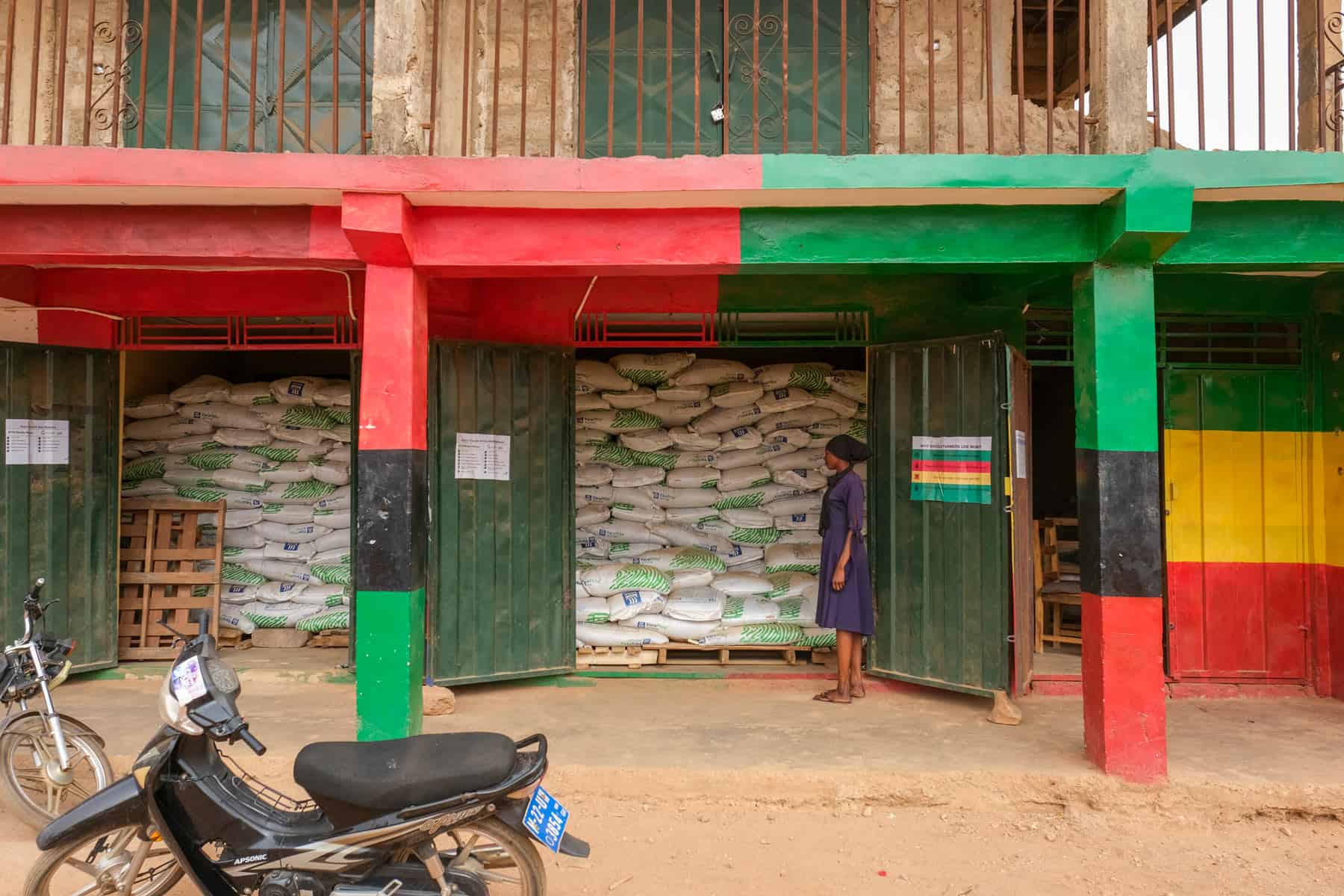 Acumen's tweet card. Most youth in Africa work informally. This blog explores how better security, productivity, and innovation can make informal work more viable and dignified for the next generation.