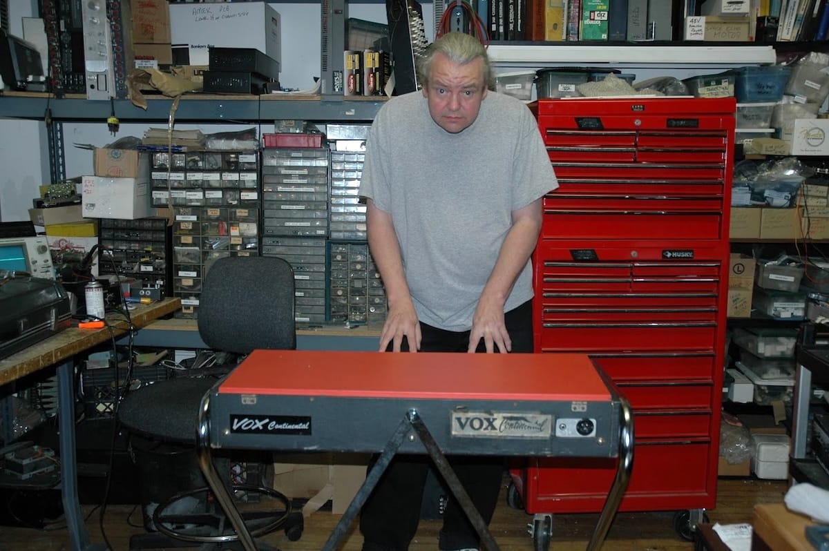 HellGateNY's tweet card. Jeff Blenkinsopp toured with Pink Floyd and Vengelis, repaired instruments for the Smiths and the Beastie Boys, but his greatest legacy might be his willingness to share his craft.
