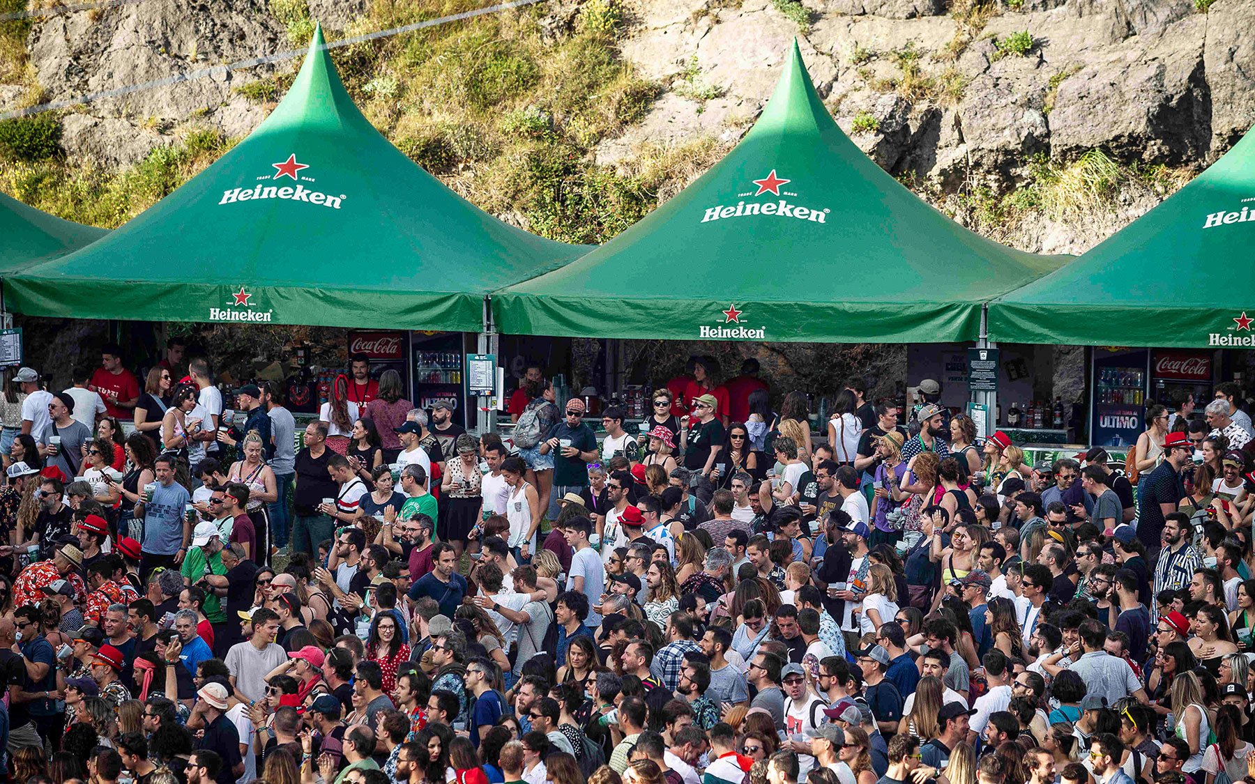 rockdelux's tweet card. El apoyo a la música de marcas como Heineken es clave para el desarrollo de los festivales y para la evolución de la música en España.